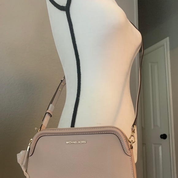 New Mk double zipper crossbody 💝 - Picture 8 of 10